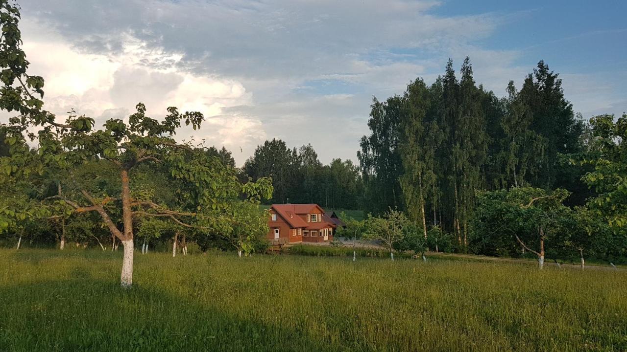 Grazinos Sodyba Тельше Екстер'єр фото